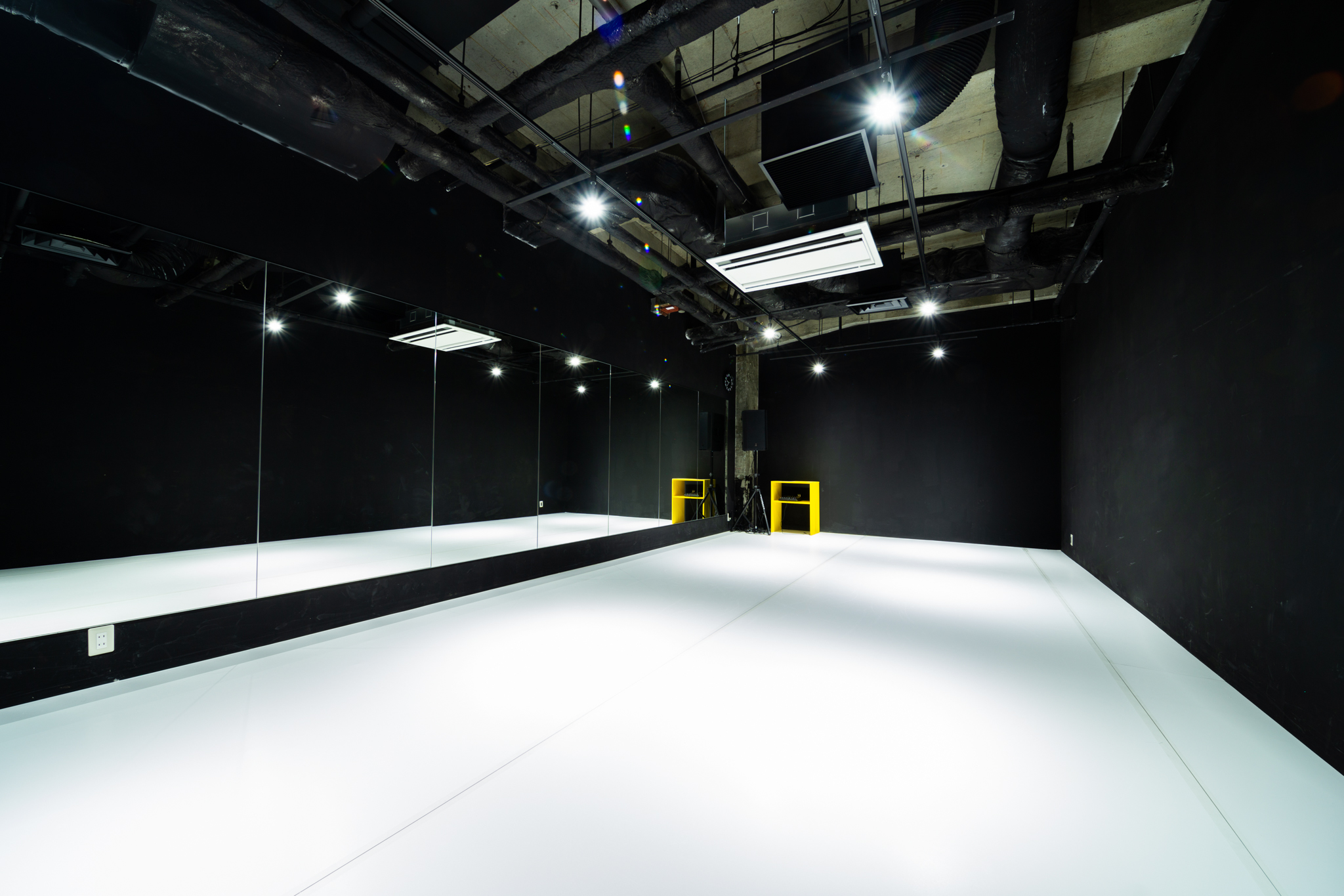 DANCE STUDIO BOW (ダンススタジオバウ)